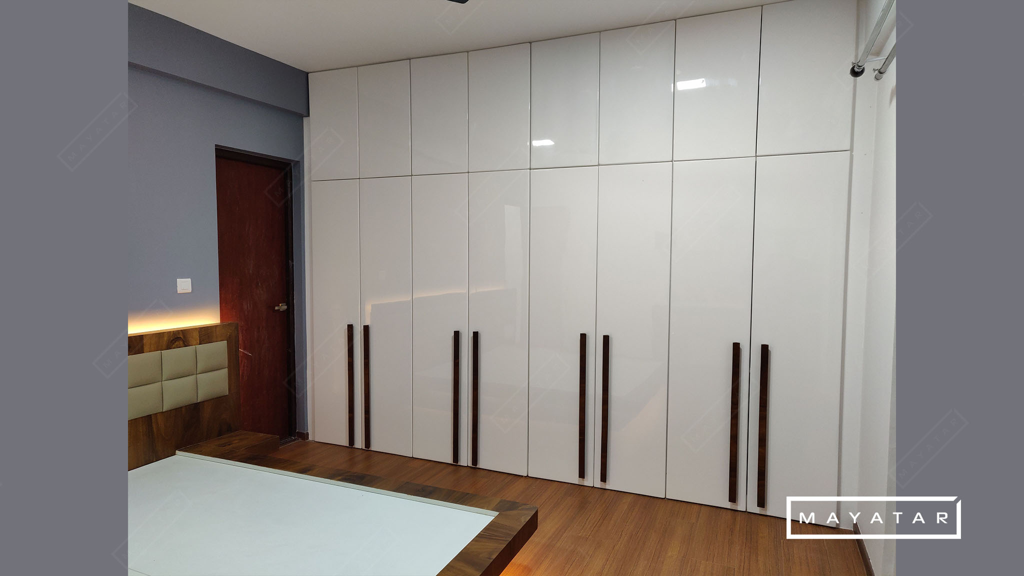Aristocracy apartment Master Bedroom 02 -